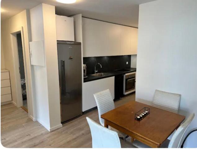 קפלאוויק Apartment Close To The Airport מראה חיצוני תמונה